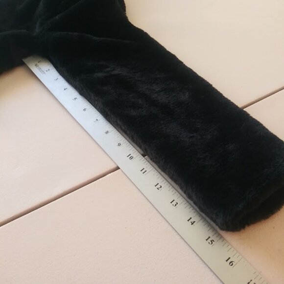 Knit Works girl's size 10 faux fur black jacket - Picture 9 of 16